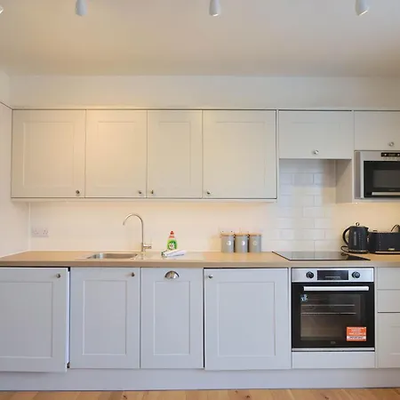 Alma Vale 2 - Hopewell Бристоль